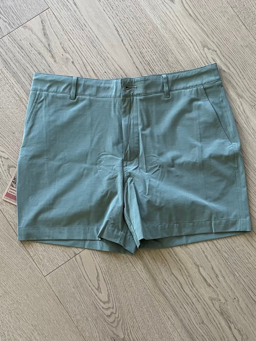 NWT Faherty All Day Shorts 5"